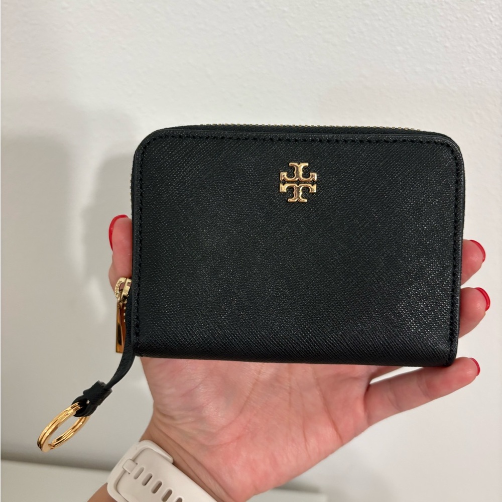 Tory Burch Black Card Holder / Small Zip Wallet